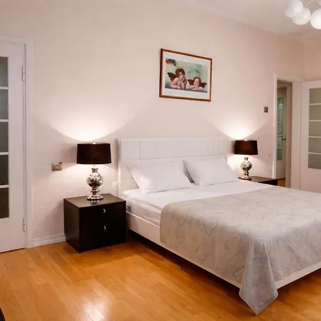 Apartament Acacia Parnawa